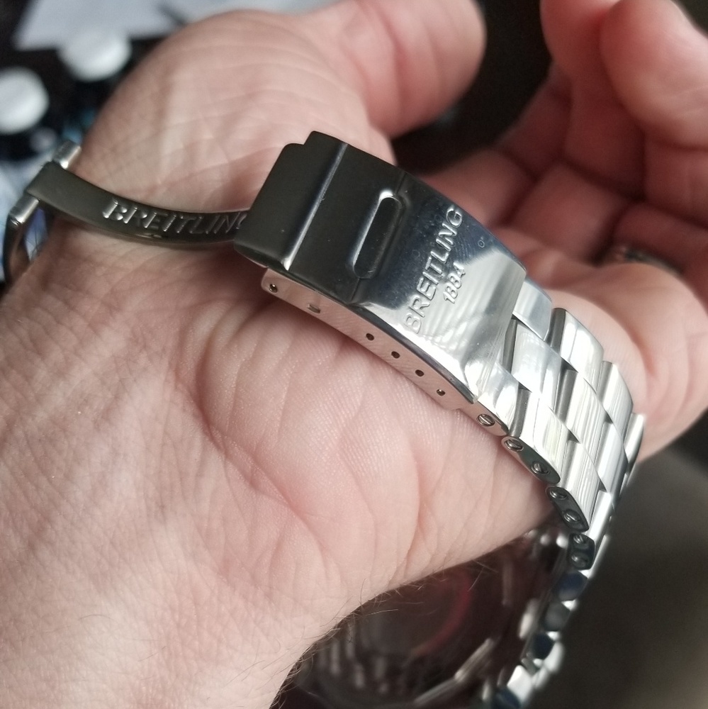 Mens watch - Picture 2 of 4